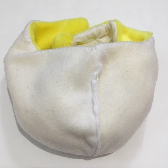 Toddler boy yellow bear fleece lined winter hat - Picture 8 of 10